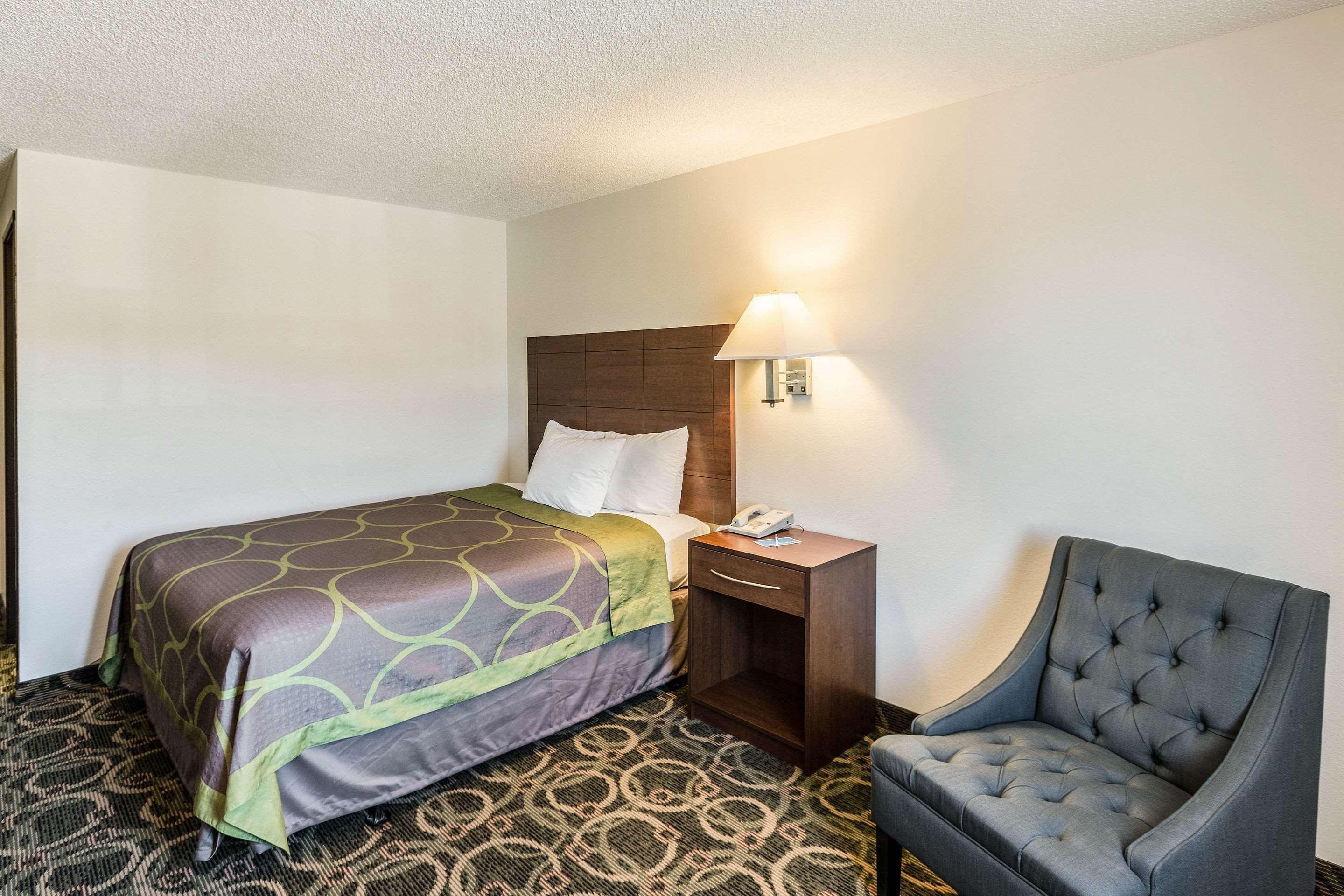 Rodeway Inn Лийдвил Екстериор снимка