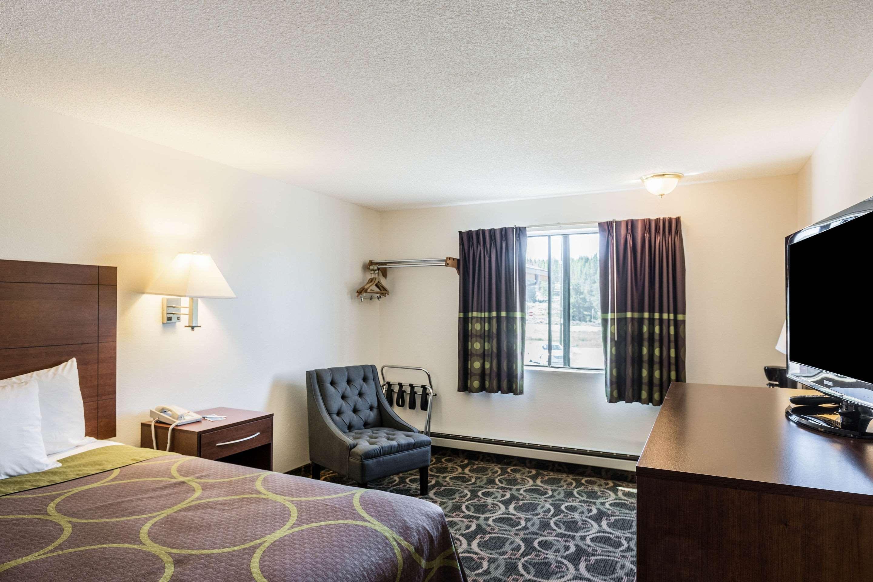 Rodeway Inn Лийдвил Екстериор снимка