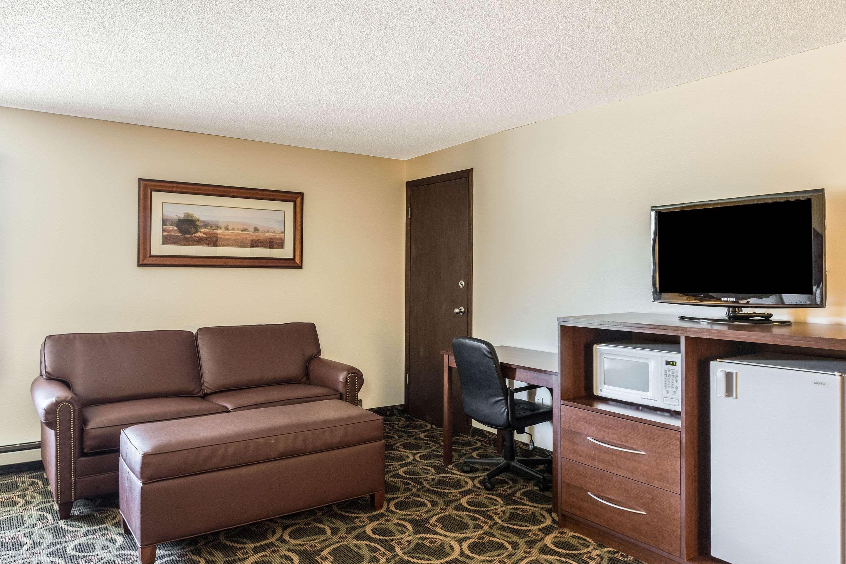 Rodeway Inn Лийдвил Екстериор снимка