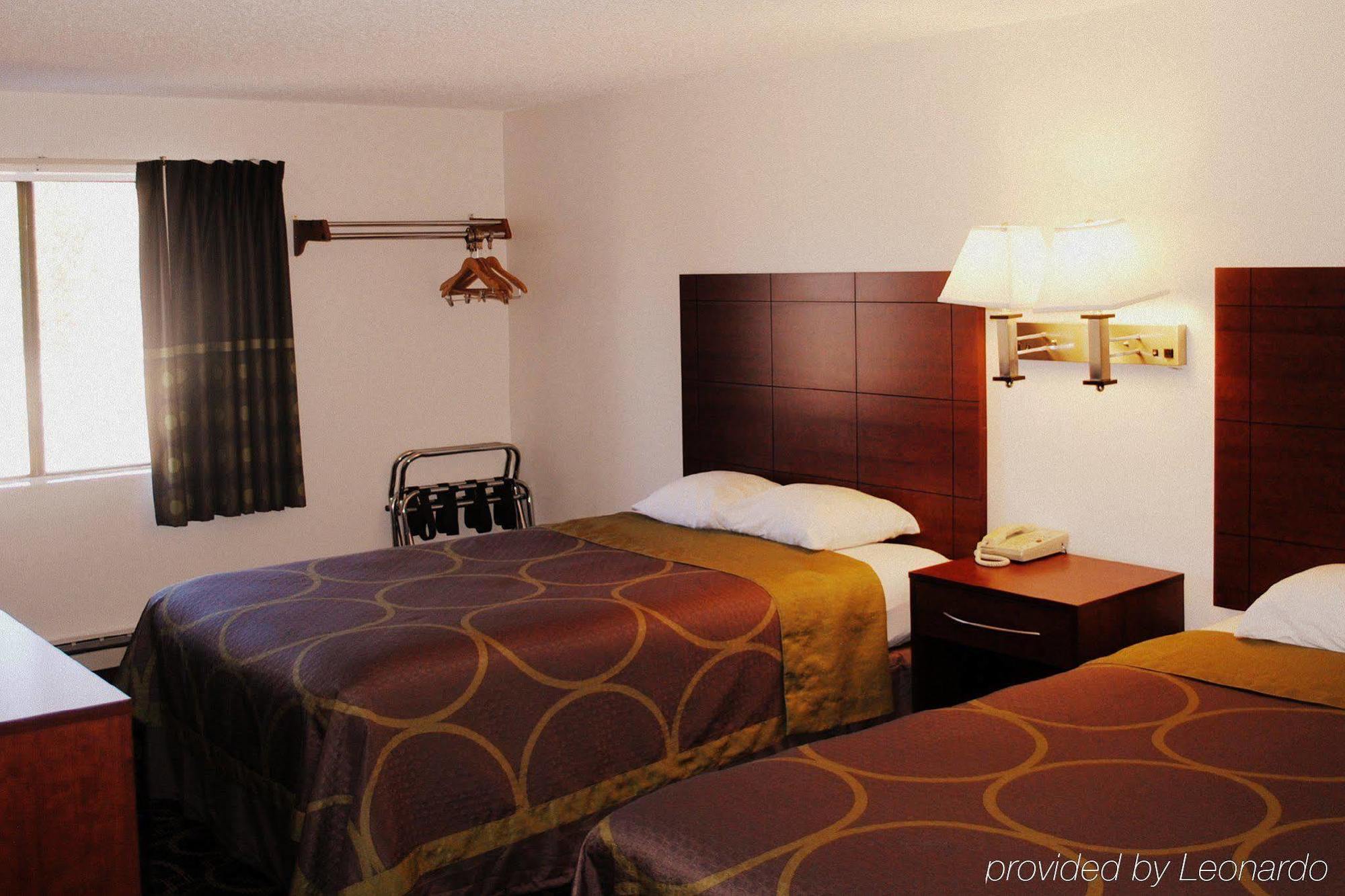 Rodeway Inn Лийдвил Екстериор снимка