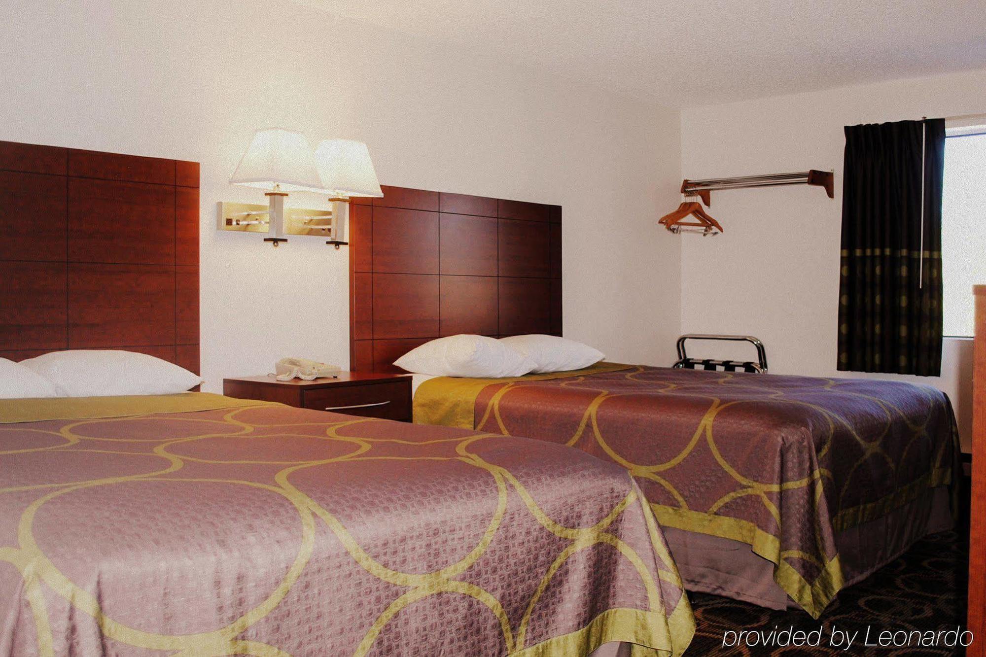 Rodeway Inn Лийдвил Екстериор снимка